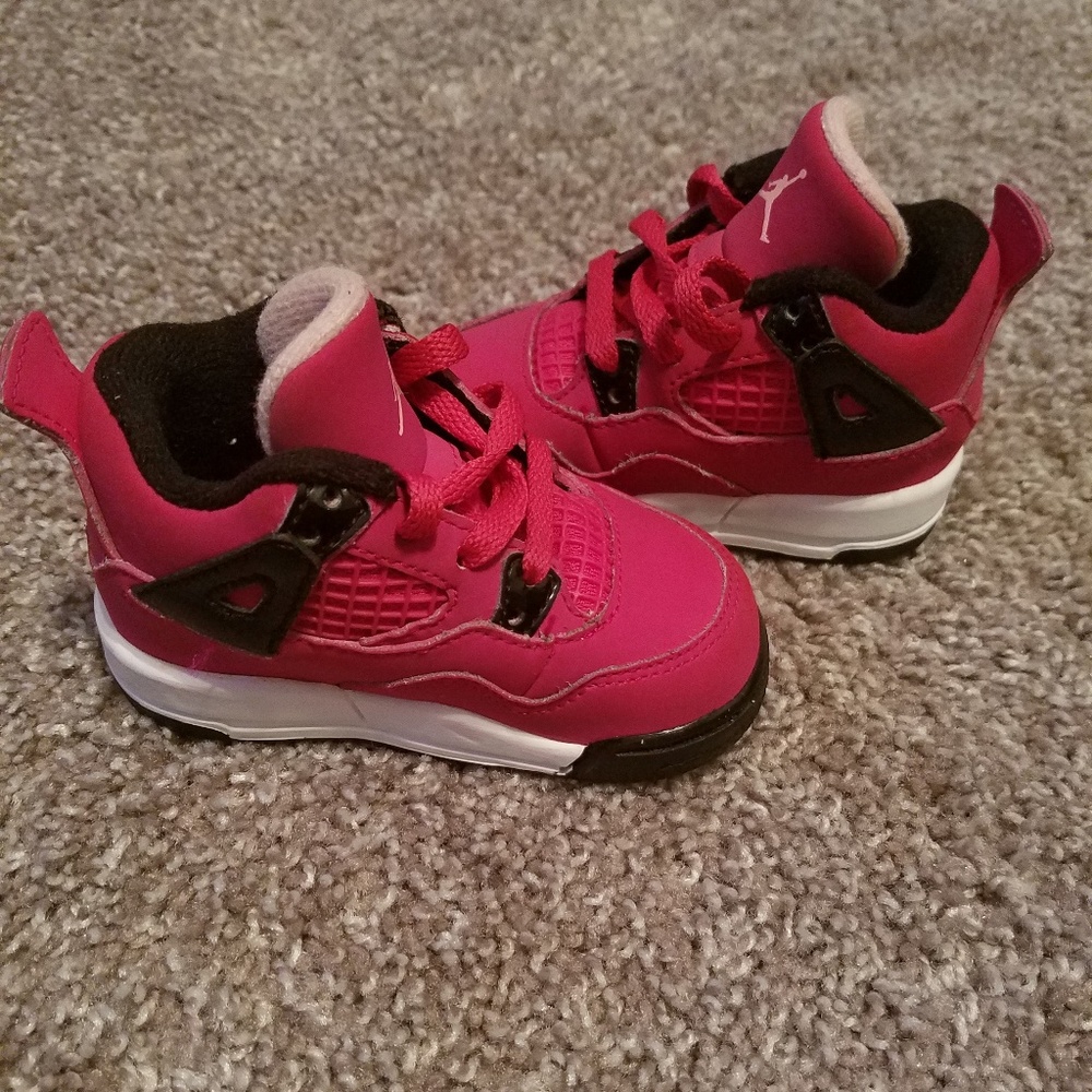 Toddler Jordan 4's